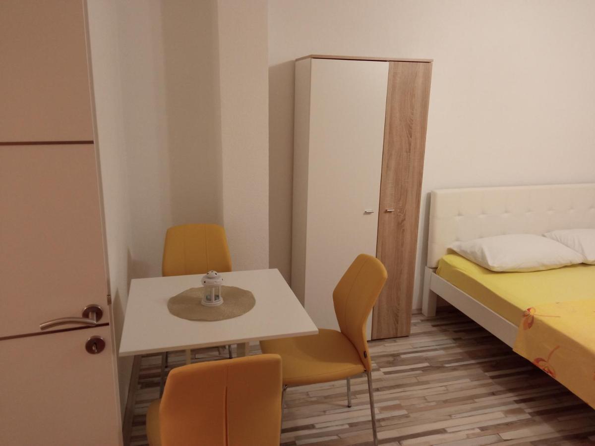 Studio Apartman Matkovic Imotski Luaran gambar