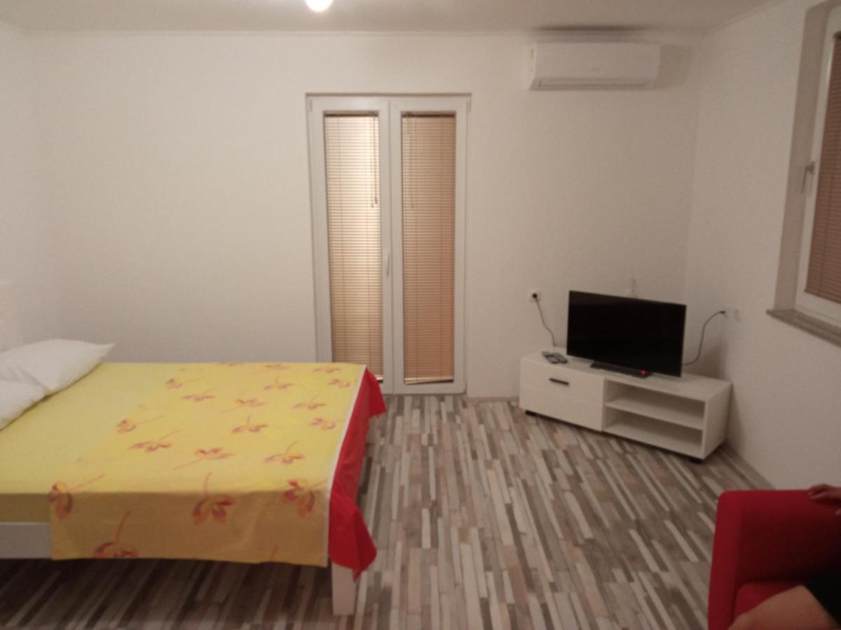 Studio Apartman Matkovic Imotski Luaran gambar