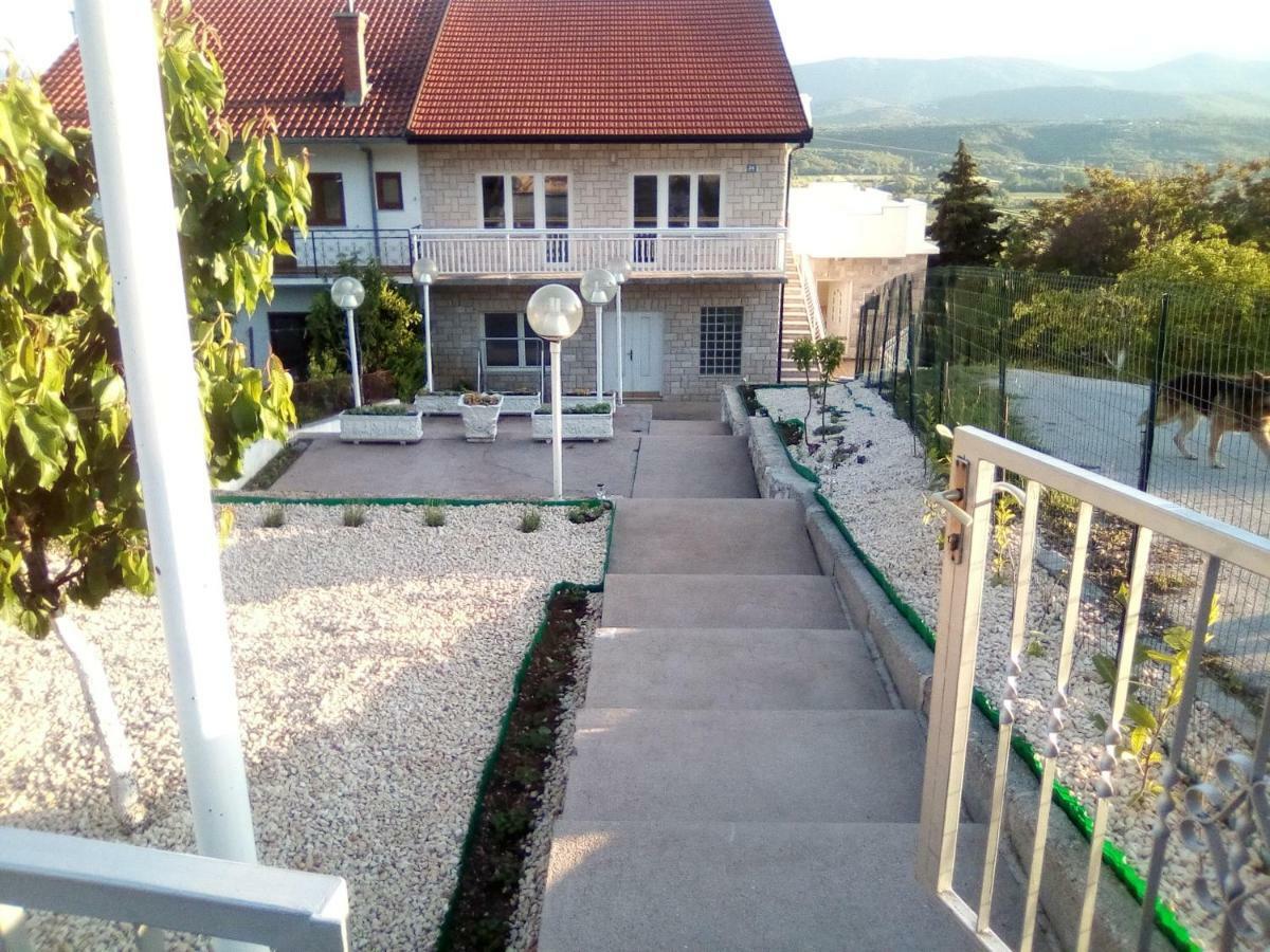 Studio Apartman Matkovic Imotski Luaran gambar