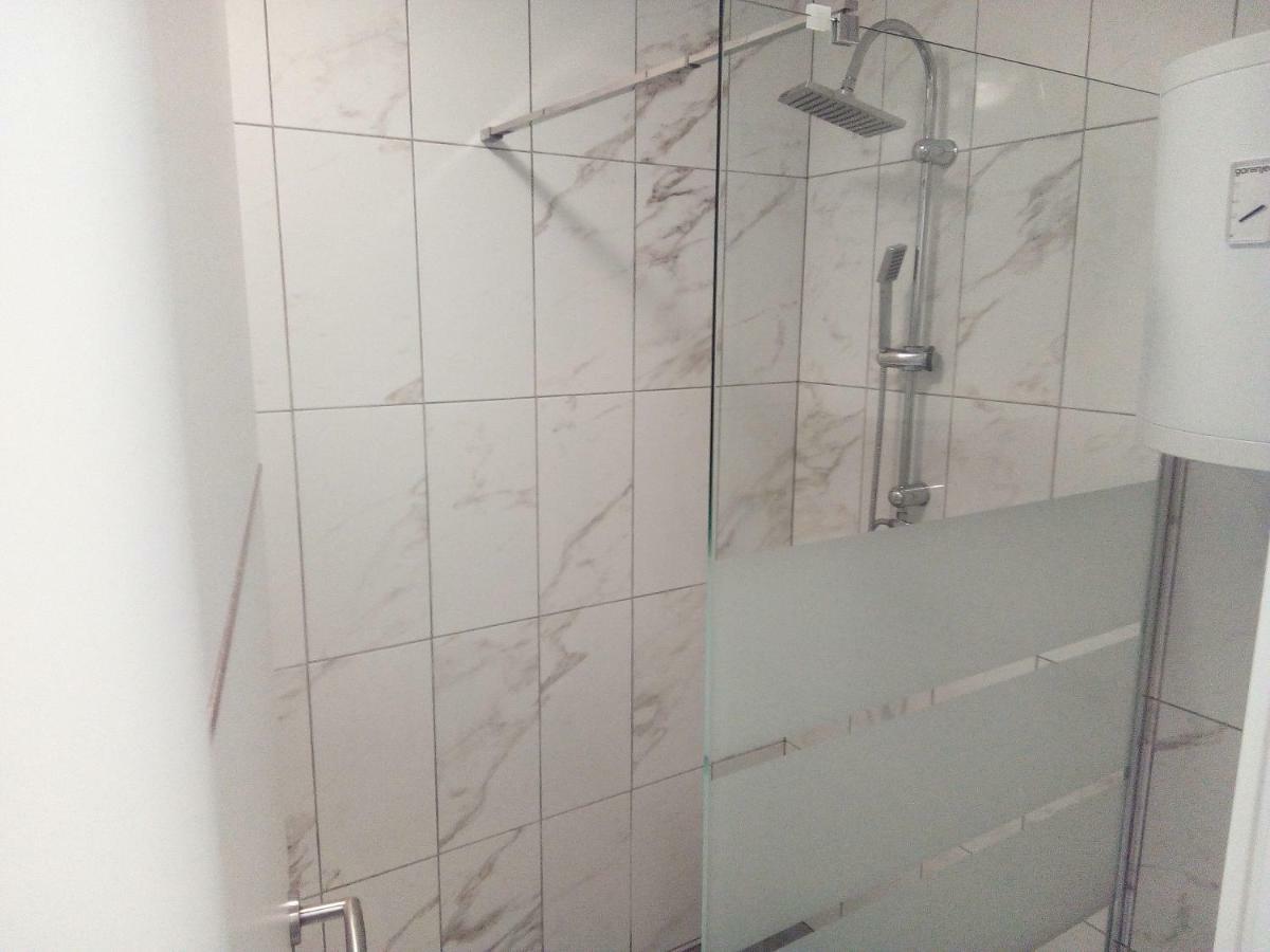 Studio Apartman Matkovic Imotski Luaran gambar